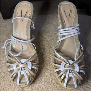 Women's Gold and White Strappy Sandals Size 7